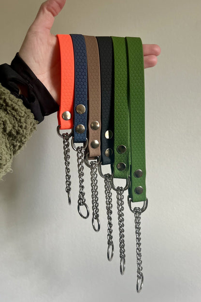 Agda halvstryp halsband med kedja