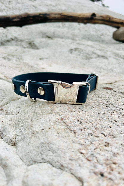 Sally adjustable dog collar