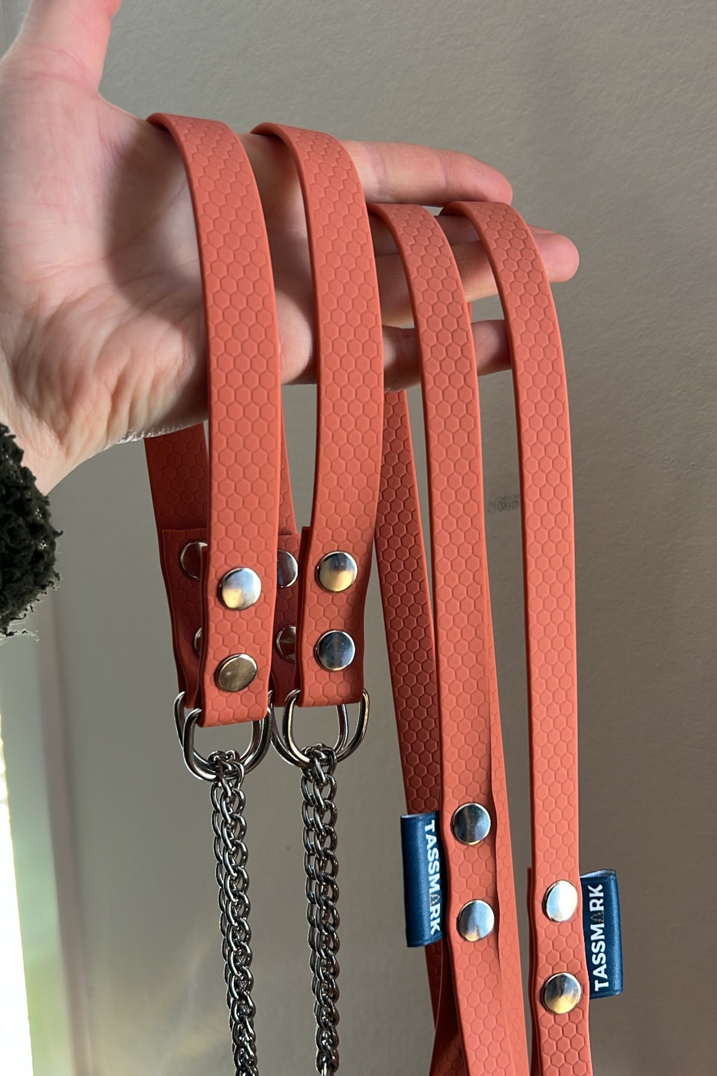 Agda halvstryp halsband med kedja